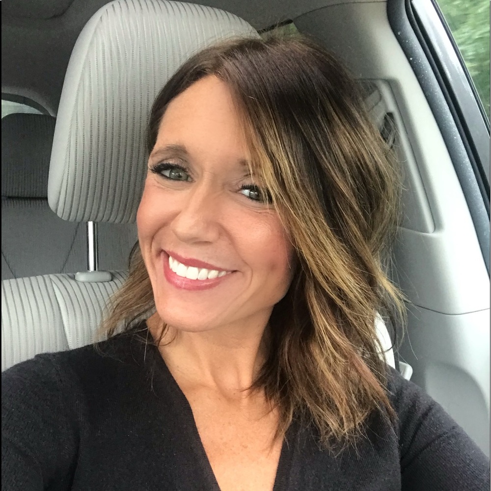 Meet your Posher, Stephanie